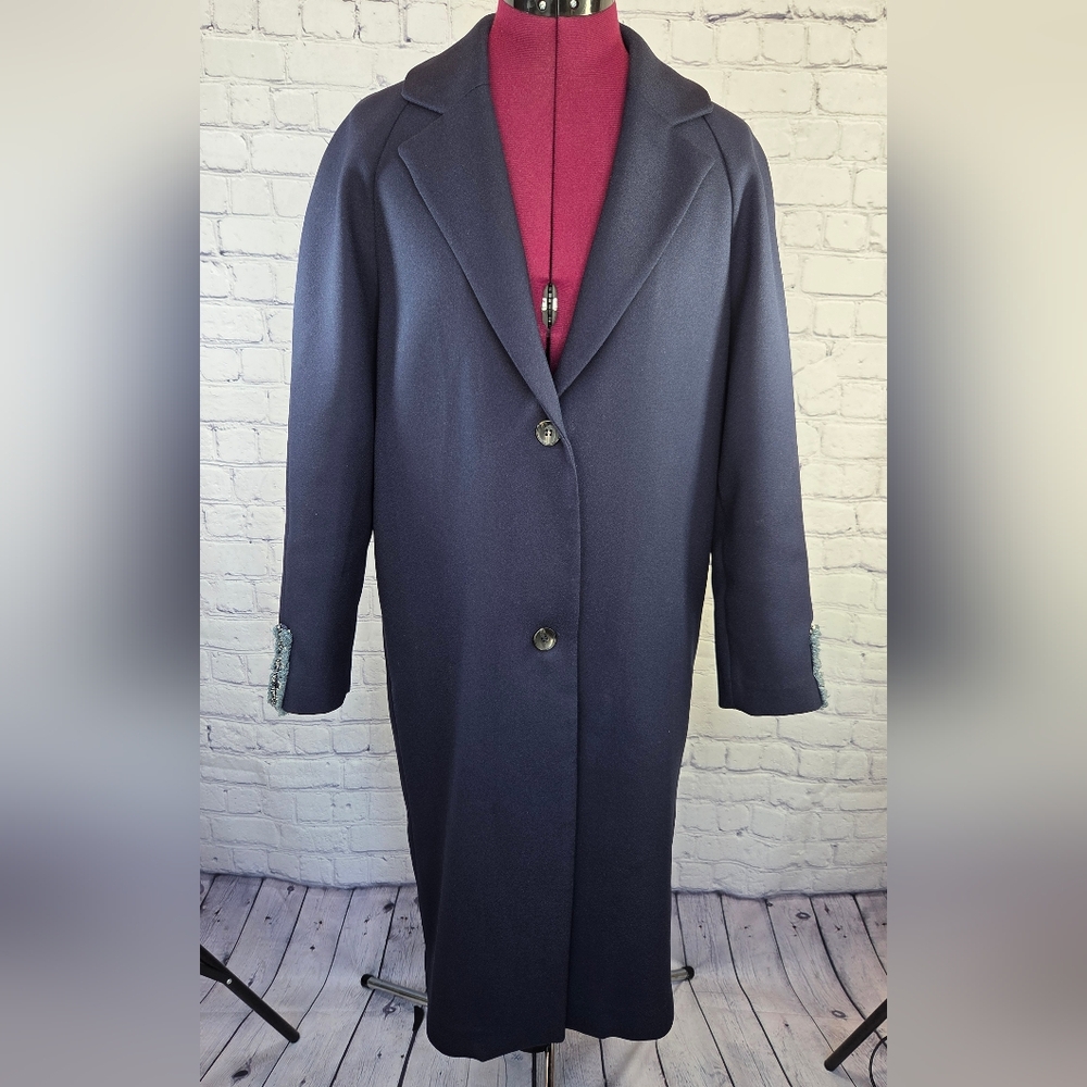 BNX Blue Trench Coat with Notched Lapels and Tailored Silhouette